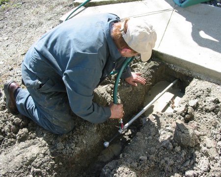 Small Scale Hydraulic Boring
